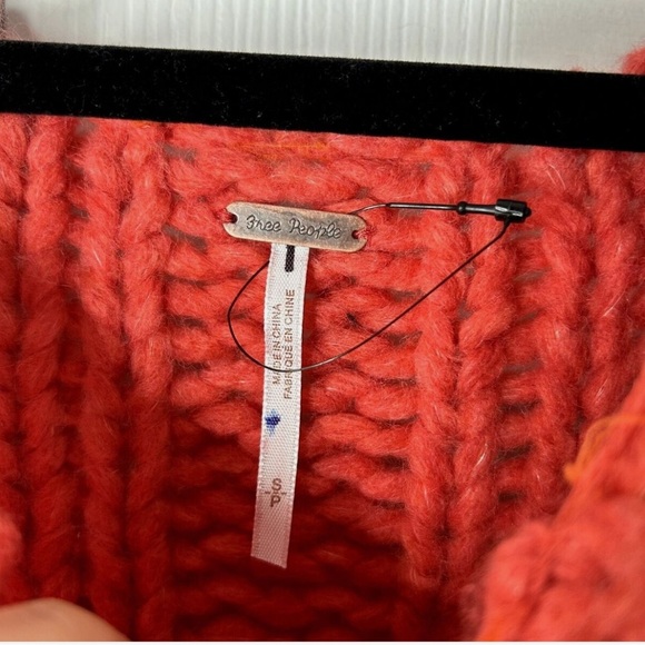 Free People Be There Coral Pink Open Knit Pullover Sweater Women's Size Small S - Picture 4 of 4